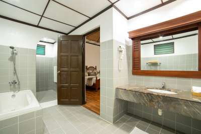 Deluxe Beachfront Rooms